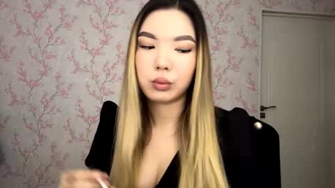 Elina online show from February 2026 07:16:02 AM