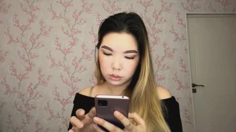 Elina online show from February 2026 09:27:02 AM