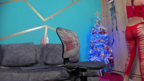 Snapshot of sammy_and_mike_ls chatting on December 2024 12:12:02 PM Sophie y Mark online show from December 2024 12:12:02 PM