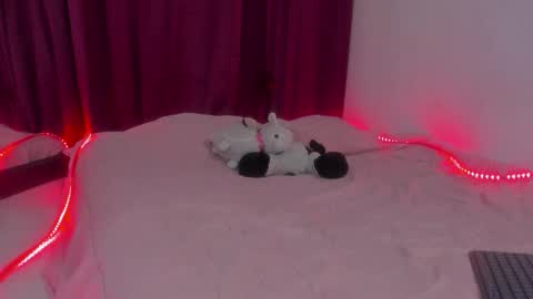 Snapshot of sammy_and_mike_ls chatting on November 2025 11:00:02 AM Sophie y Mark online show from November 2025 11:00:02 AM