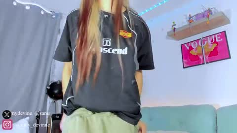 sammy devinne online show from March 2026 09:27:02 PM