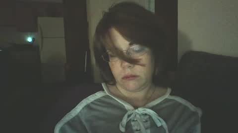 Snapshot of sammy_lyn chatting on December 2024 06:21:01 PM Sam online show from December 2024 06:21:01 PM