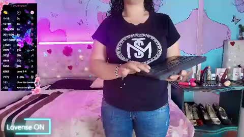  Sammy  online show from June 2026 10:12:02 PM