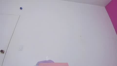 Snapshot of sammy_sm_ chatting on January 2025 06:12:01 AM Sammy online show from January 2025 06:12:01 AM