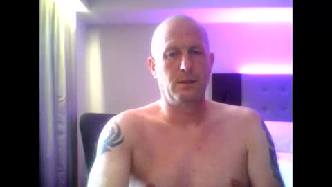 Snapshot of sammyb1821 chatting on May 2026 02:23:01 PM sammyb1821 online show from May 2026 02:23:01 PM