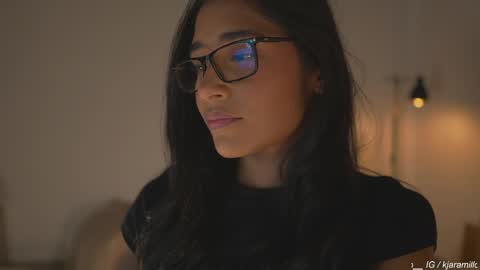 Sam online show from April 2026 07:33:02 PM