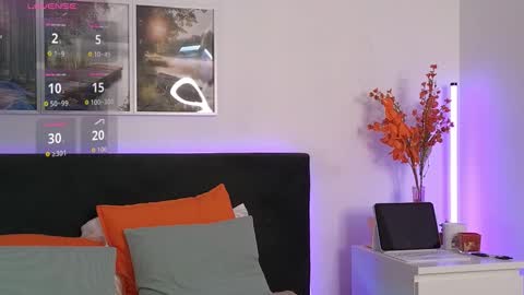 Snapshot of sammypeeks chatting on November 2025 11:44:02 AM SammyPeeks online show from November 2025 11:44:02 AM