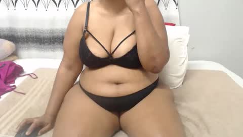 sammyxxx393 online show from May 2026 05:52:01 PM