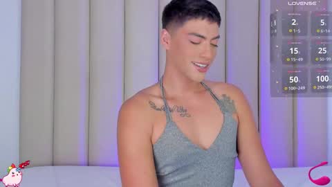 Snapshot of samphillipss chatting on December 2024 09:51:01 PM Sammuel online show from December 2024 09:51:01 PM