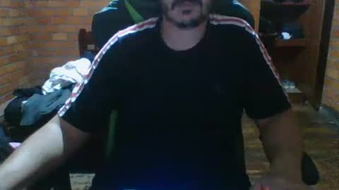 Snapshot of samsfeett chatting on October 2025 11:17:02 PM Sam online show from October 2025 11:17:02 PM