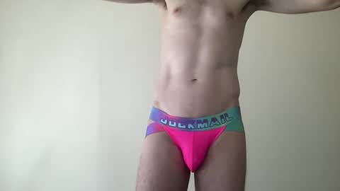 Snapshot of samt2527 chatting on December 2024 06:27:01 AM SamT online show from December 2024 06:27:01 AM