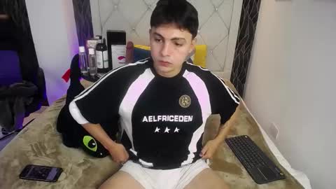 Snapshot of samu_foxxx chatting on January 2026 08:58:02 PM SAMU online show from January 2026 08:58:02 PM