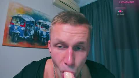 Samuel online show from February 2025 03:29:01 AM