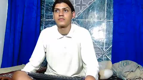 Samuel Sincee online show from October 2025 05:44:02 AM