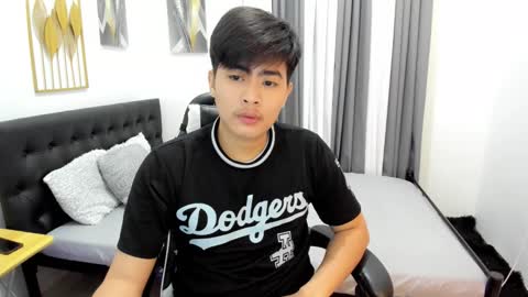 Sam online show from March 2026 09:54:02 PM