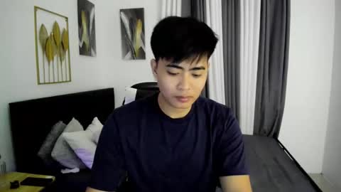 Snapshot of samuelangelo chatting on May 2026 03:42:02 PM Sam online show from May 2026 03:42:02 PM