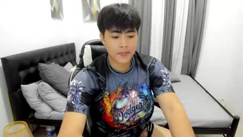 Snapshot of samuelangelo chatting on July 2026 12:30:02 PM Sam online show from July 2026 12:30:02 PM