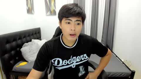 Snapshot of samuelangelo chatting on July 2026 05:53:02 PM Sam online show from July 2026 05:53:02 PM