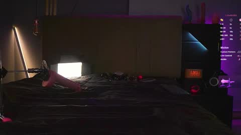 samuel online show from November 2025 05:32:02 AM