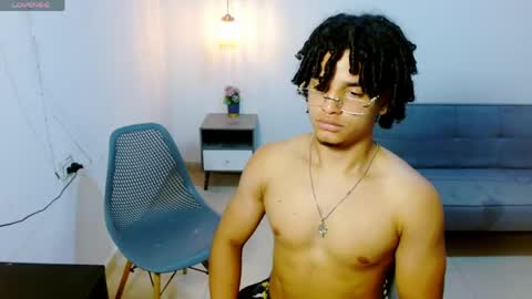 samxx_muscle online show from May 2026 10:21:02 AM