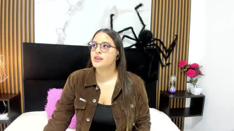 Snapshot of samy_joons chatting on October 2025 12:15:01 PM Sammy online show from October 2025 12:15:01 PM