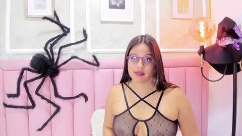 Snapshot of samy_joons chatting on October 2025 01:03:02 PM Sammy online show from October 2025 01:03:02 PM