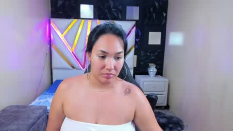 SamyEvanns online show from July 2026 12:52:02 AM