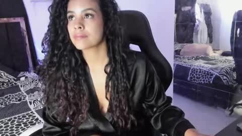 SamyHolbrook online show from May 2026 01:16:02 PM