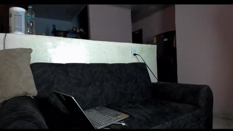 Samy Montoya online show from January 2025 05:02:01 AM