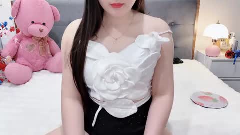 sanami_sian_ online show from June 2026 02:05:02 AM