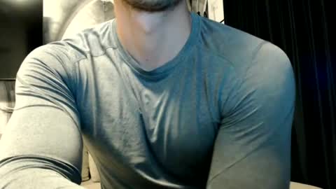Sanchez Erik online show from July 2026 10:49:02 PM