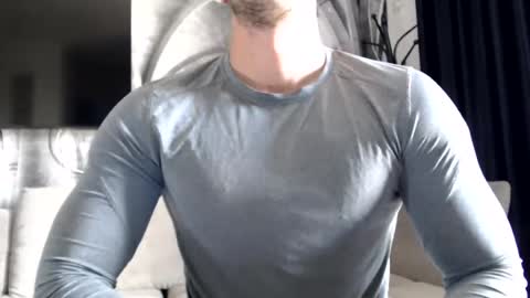 Sanchez Erik online show from July 2026 11:14:01 AM