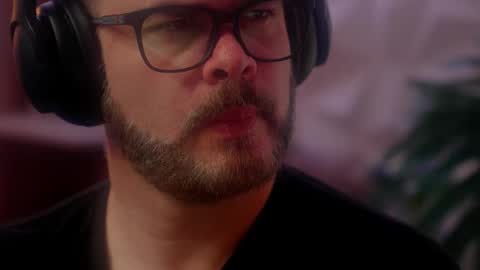 Sanders online show from January 2026 05:48:02 PM