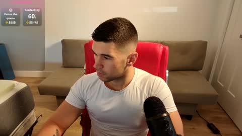 Snapshot of sandow_ chatting on September 2025 03:12:02 PM Sandow online show from September 2025 03:12:02 PM