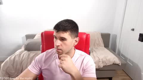 Snapshot of sandow_ chatting on November 2025 05:58:02 PM Sandow online show from November 2025 05:58:02 PM