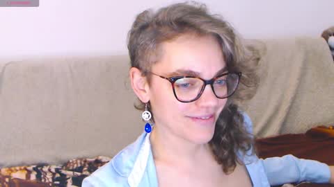 Snapshot of sandra10031989 chatting on March 2025 07:06:02 PM Sandra online show from March 2025 07:06:02 PM