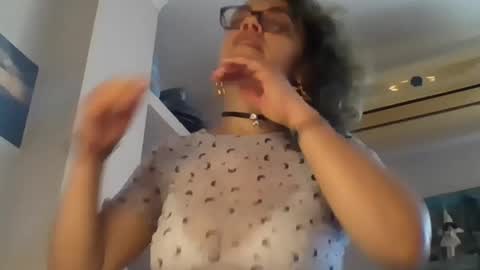 Sandra online show from May 2026 02:12:01 PM