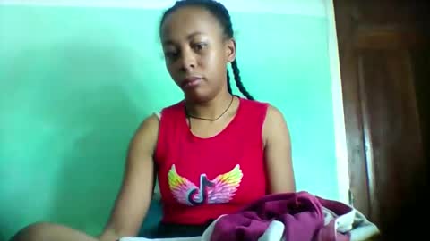 sandra1253099 online show from May 2026 03:24:01 AM