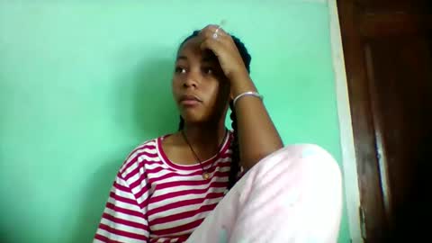sandra1253099 online show from May 2026 06:32:03 AM