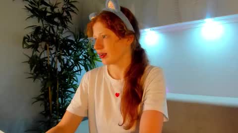 Sandra online show from November 2025 01:33:01 AM