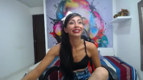 Snapshot of sandra_petite19 chatting on May 2026 03:13:02 AM sandra online show from May 2026 03:13:02 AM