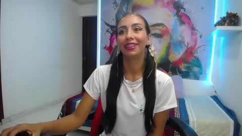 Snapshot of sandra_petite19 chatting on May 2026 02:50:01 AM sandra online show from May 2026 02:50:01 AM
