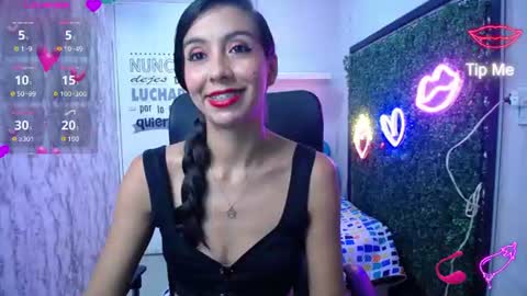 Snapshot of sandra_petite19 chatting on July 2026 03:20:02 AM sandra online show from July 2026 03:20:02 AM
