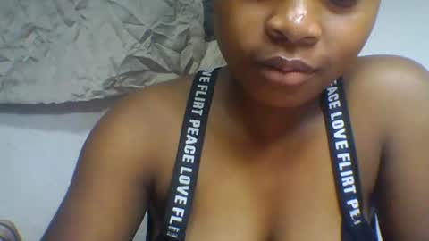 sandraalyd online show from July 2026 08:04:02 PM
