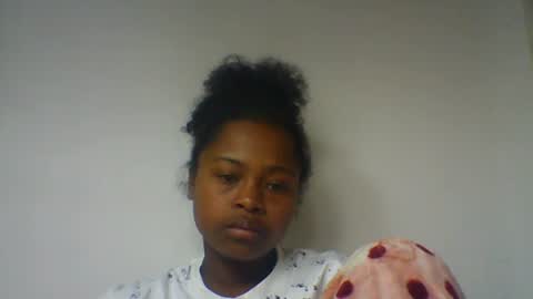 sandraalyd online show from July 2026 07:17:02 PM