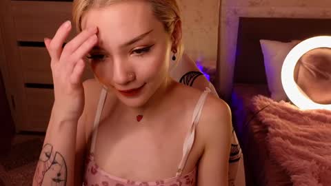 Snapshot of sandraboyl chatting on January 2025 07:07:01 AM Sandy online show from January 2025 07:07:01 AM