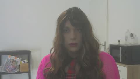 Snapshot of sandraclara chatting on October 2025 04:07:02 PM sandraclara online show from October 2025 04:07:02 PM