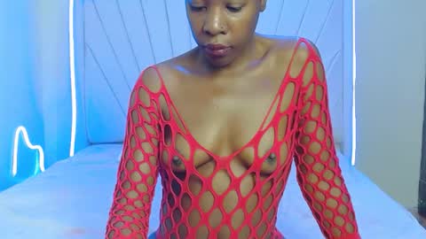 Sandy online show from June 2026 10:04:01 PM