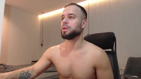 DeAlex online show from November 2025 10:09:01 AM