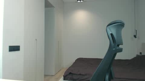 DeAlex online show from May 2026 09:50:02 AM